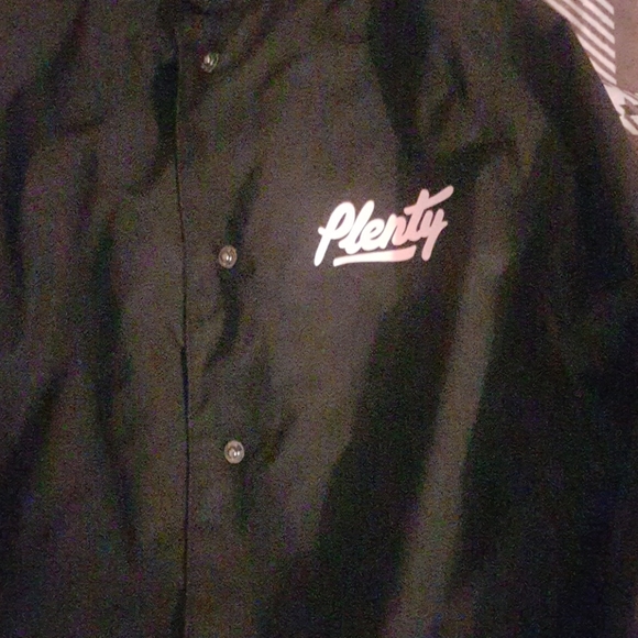 Small black plenty human wears coach jacket - Picture 3 of 3